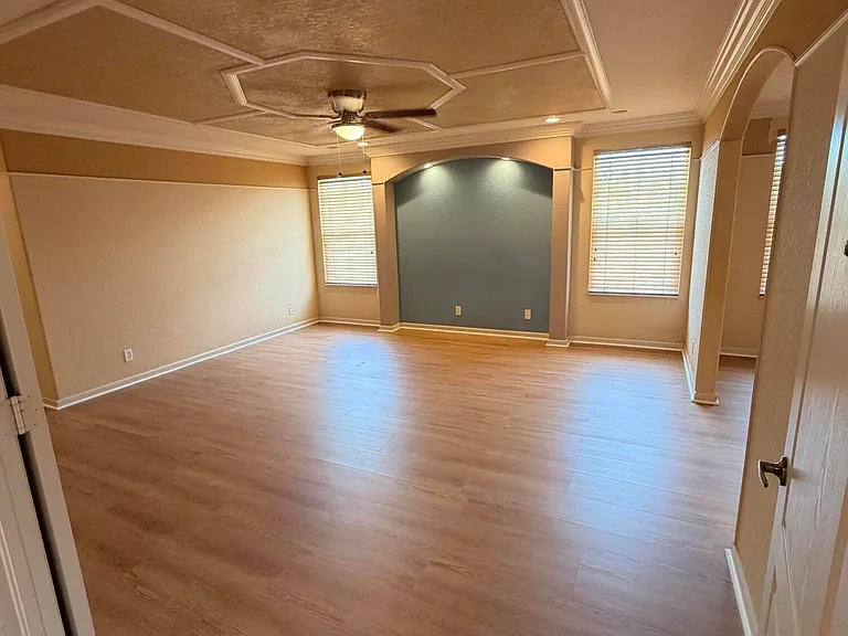 108 Kensington Way — Photo 16