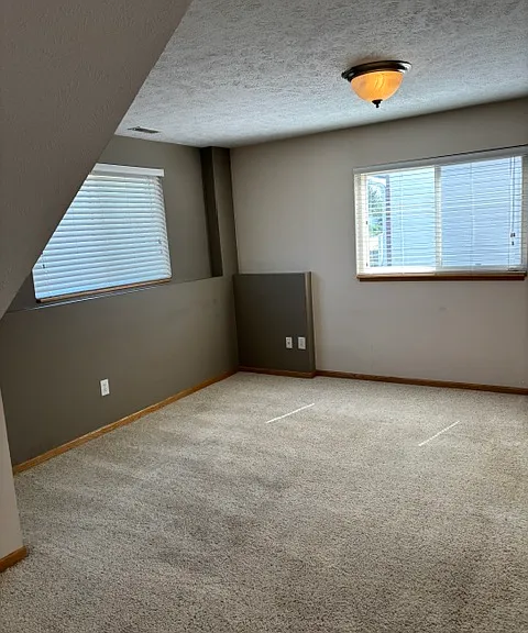 1641 Vavrina Ln — Photo 27