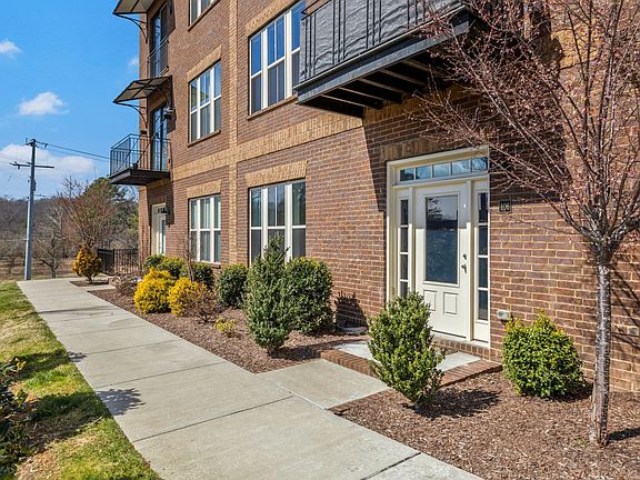 4th image of 1011 Vida Way #106