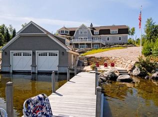 598 Pleasant Valley Rd, Wolfeboro, NH 03894