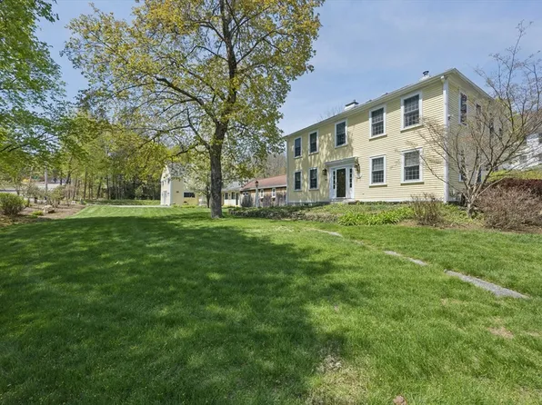 100 Main St, Ashburnham, MA 01430