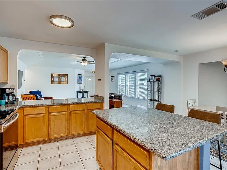 1020 Skylark Hill Ln — Photo 20