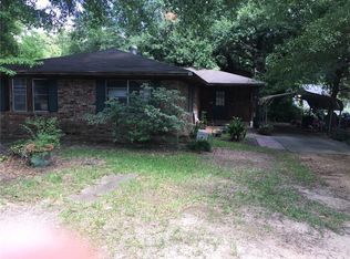 1504 Holloway Dr, Pineville, LA 71360
