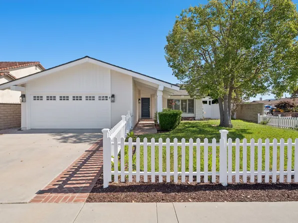 8822 Bellshire Dr, Huntington Beach, CA 92646