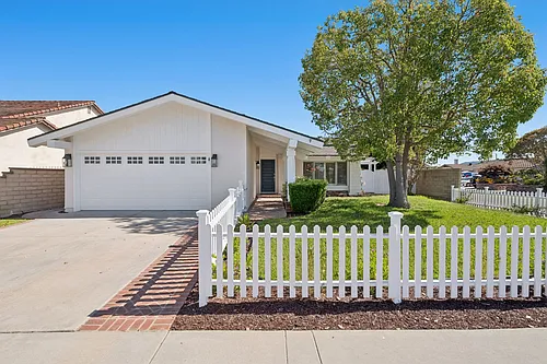8822 Bellshire Dr Photo 1