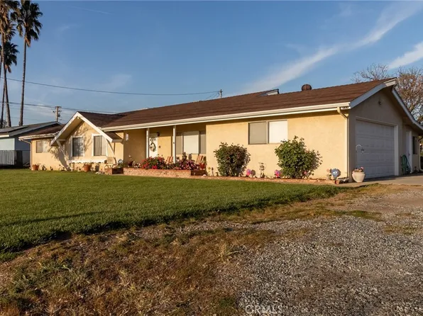 917 3rd St, Calimesa, CA 92320