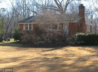 5900 Old Sawmill Rd, Fairfax, VA 22030