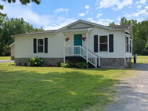 529 W Elm St, Oneida, NY 13421