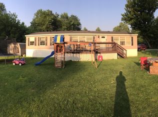 53 Leacock Rd TRAILER 4, Gordonville, PA 17529