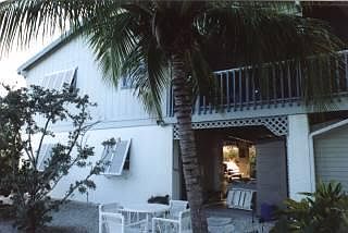 2nd image of 2690-1971 Narcissus Ave