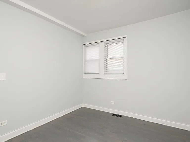 1858 W Cullerton St #1F — Photo 21