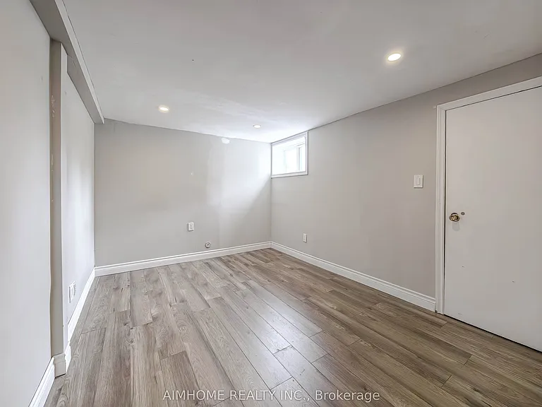 57 Gladman Ave N #BASEMENT — Photo 8