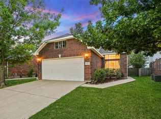 11521 Petunia Dr, Fort Worth, TX 76244