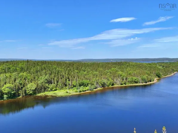 Loch Lomond Rd W Lot 11, Richmond, NS B2E 1E3