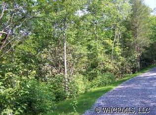 7 & 8 Sweetwater Ridge Rd, Balsam Grove, NC 28708