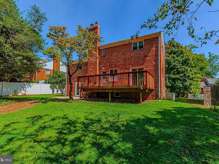 9902 Belhaven Rd — Photo 29