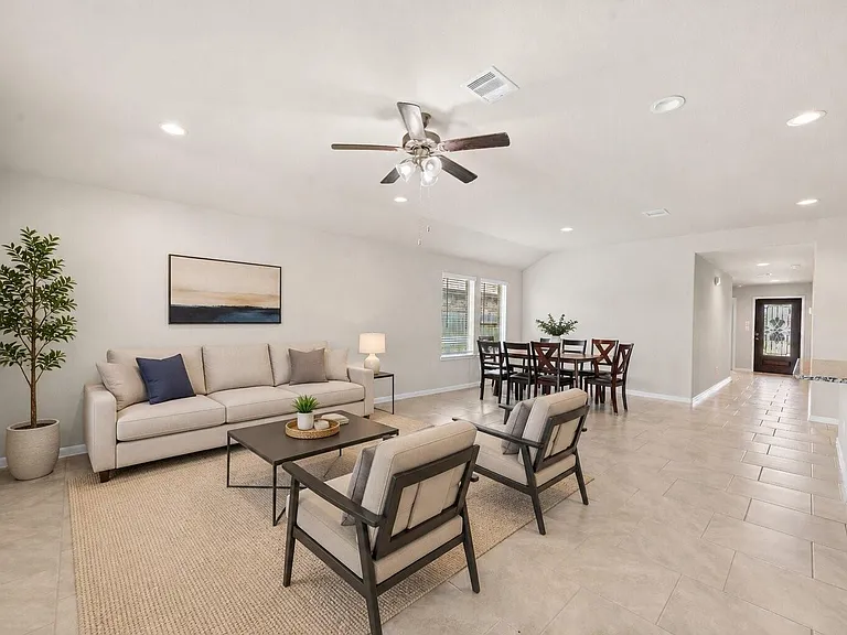 7543 Highland Chase Dr — Photo 16