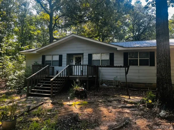 326 Forest Rd, Notasulga, AL 36866