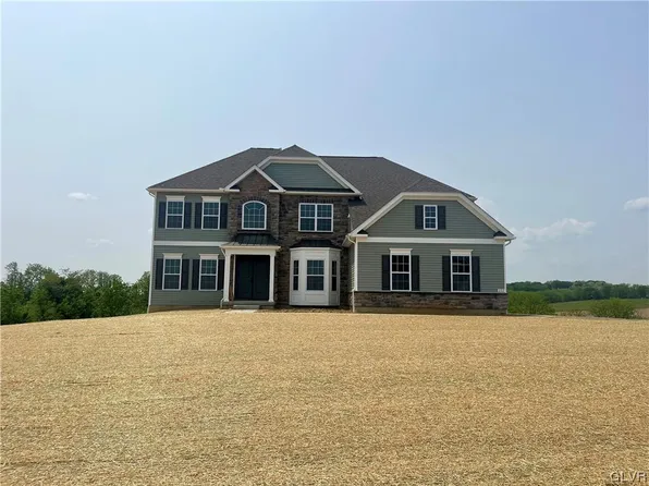 222 Scenic Ct #6, Bushkill Township, PA 18064