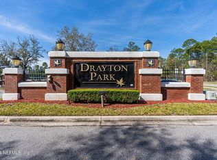 3583 Twisted Tree Ln, Jacksonville, FL 32216