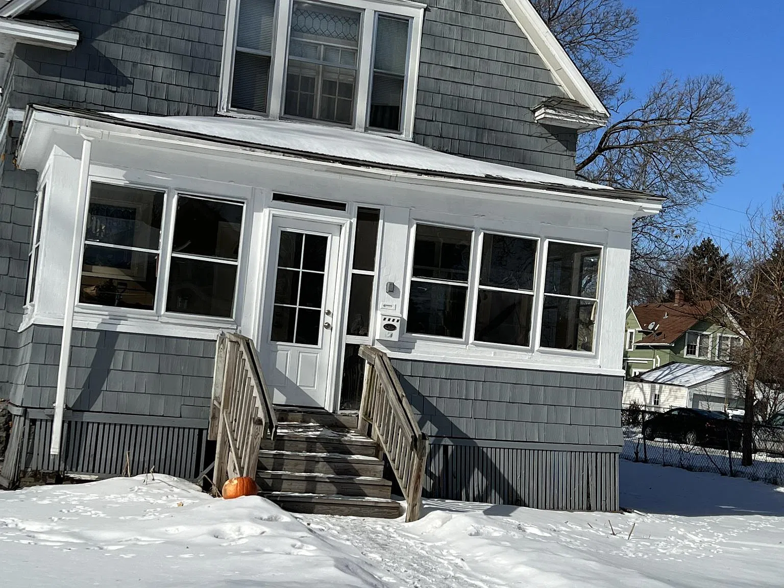 5 bed, 2112 sqft, $2,850 — Photo 1