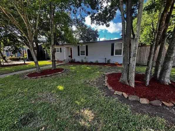 4702 Winfree Dr, Houston, TX 77021