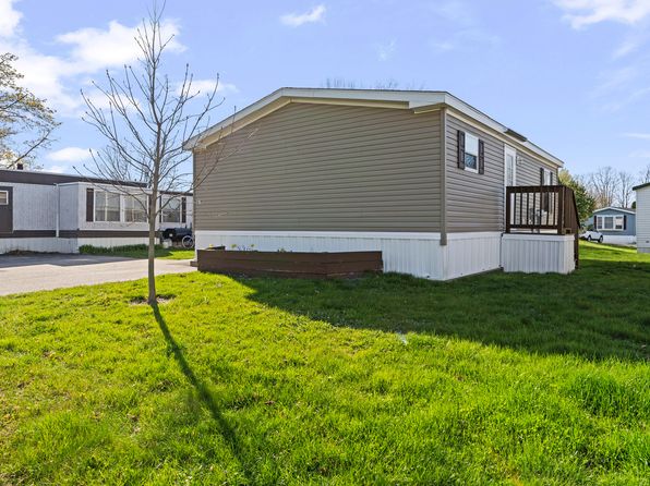 87 Blackberry Place, Kittery, ME 03904