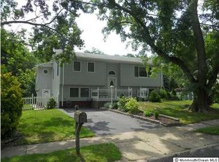 50 Dogwood Dr, Jackson, NJ 08527