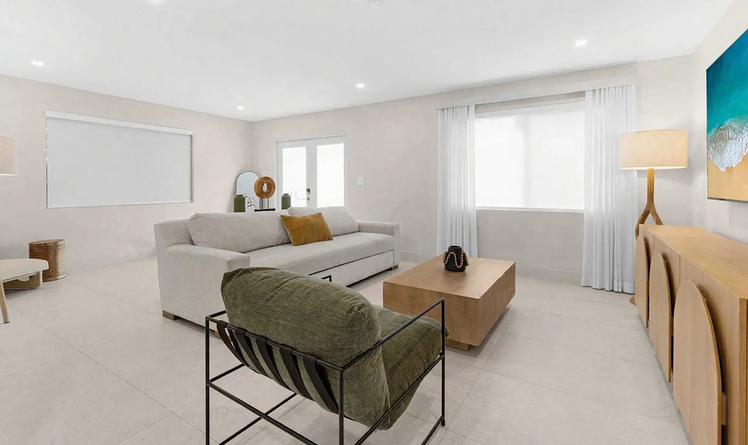 4 bed, 3.5 bath, 1915 sqft, $6,782 — Photo 1