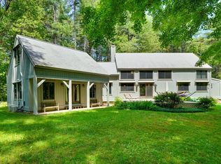 225 Fiske St, Carlisle, MA 01741