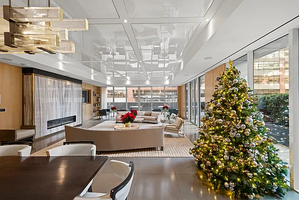 Sold by Compass | media 25