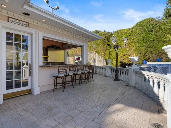 51 Romer Road image 59 of 92