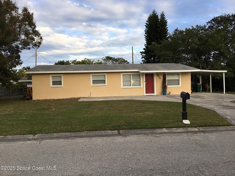 1st image of 1825 Oakwood Dr