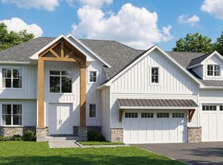 6382 Pelican St, Bettendorf, IA