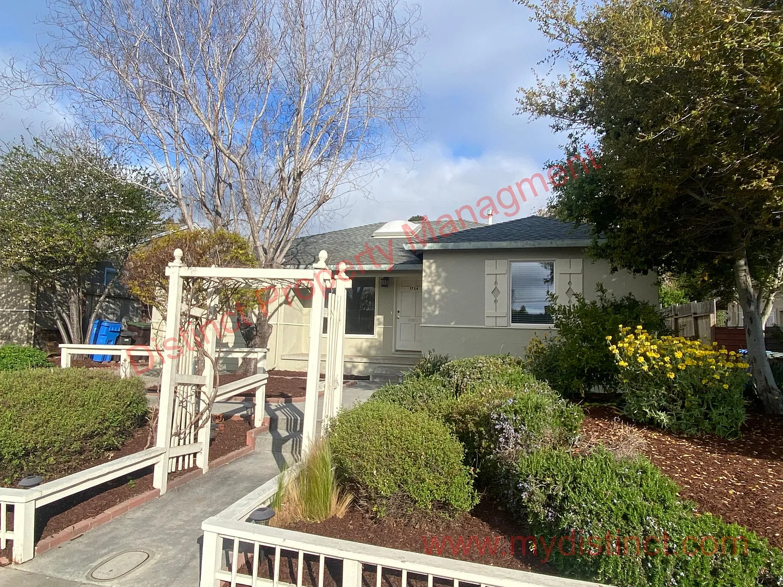 1754 King St photo 1