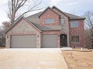 3250 Laurel Cir, Centerton, AR 72719