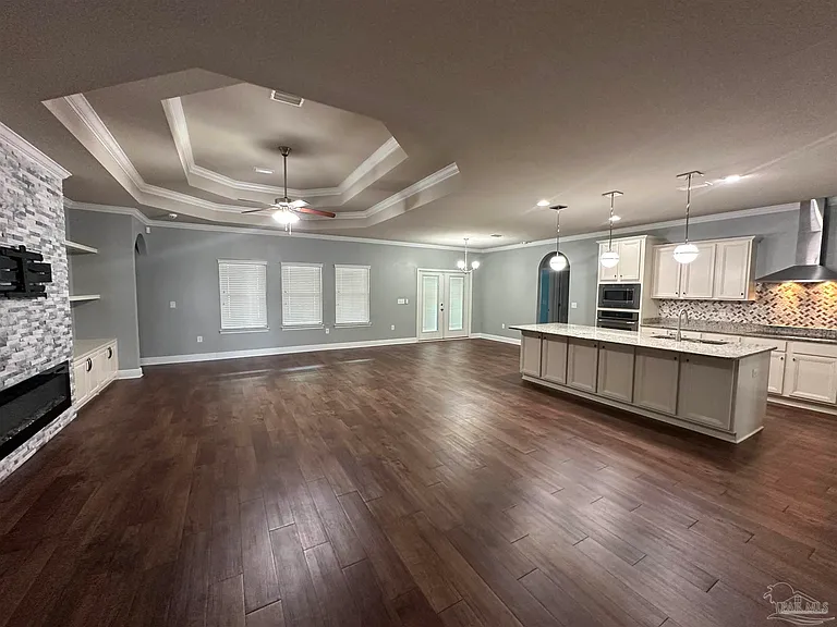 5936 Willesby Dr — Photo 10