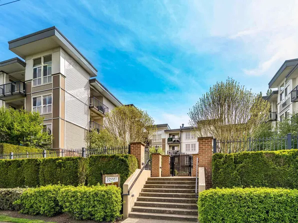 5430 201st St #214, Langley, BC V3A 0A2