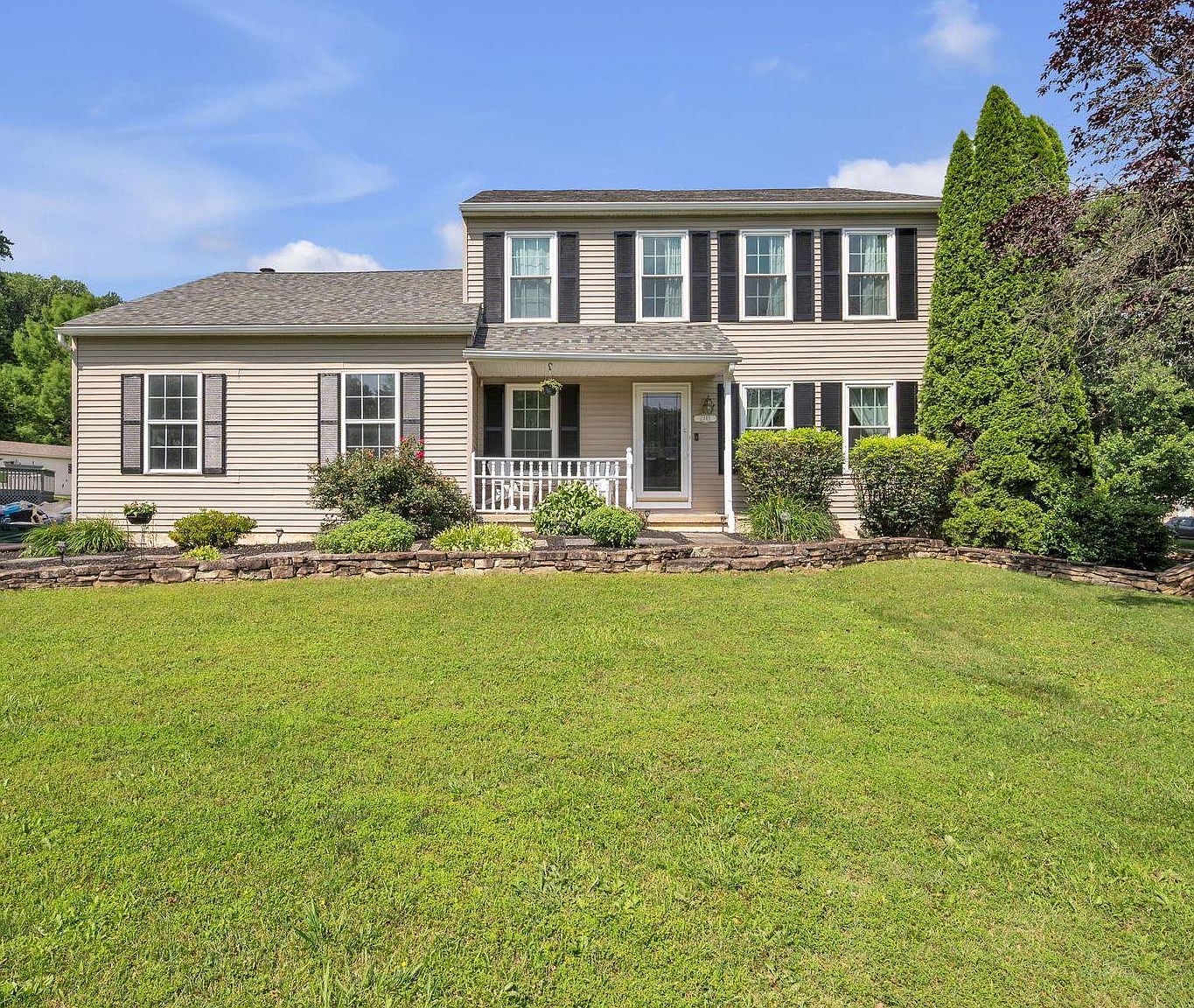 NHC  SALA－V 2745 N Kitty Hawk Dr, Palm Springs, CA 92262 | Zillow