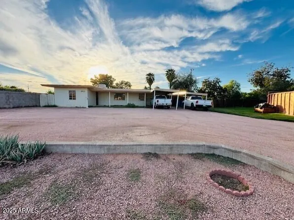 1910 N 25th Place, Phoenix, AZ 85008