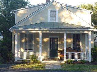 107 Walnut St, Middleburg, VA 20117