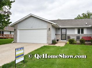 313 E Orange St, Geneseo, IL 61254