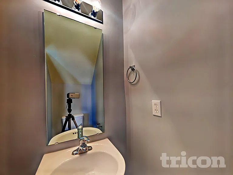 410 Fox Trot Dr — Photo 18