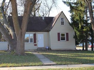 4026 68th St, Urbandale, IA 50322