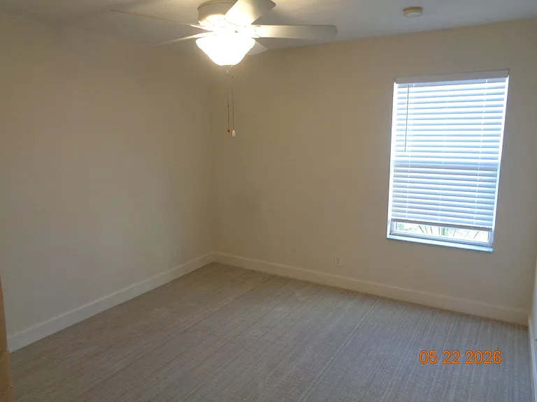 210 Woodhouse Ln — Photo 28