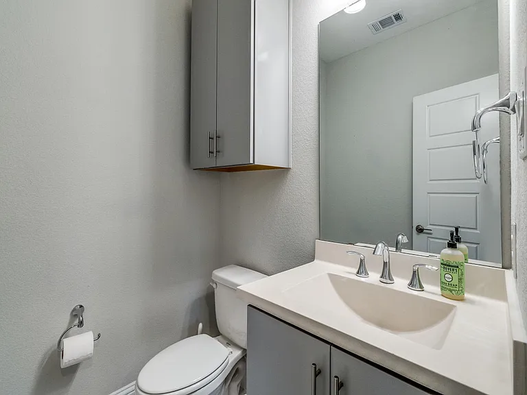 1309 Arch Pl — Photo 9