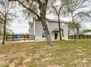 22235 Morin Rd, Von Ormy, TX 78073