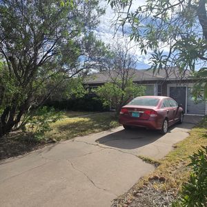 1823 Valencia Dr NE, Albuquerque, NM, 87110