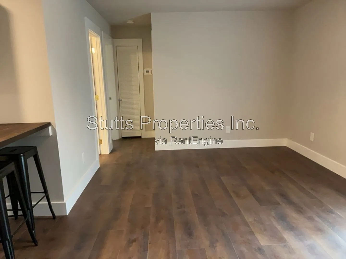 2 bed, 1.0 bath, 800 sqft, $998 — Photo 4