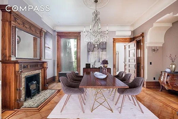 Sold by Compass | media 26